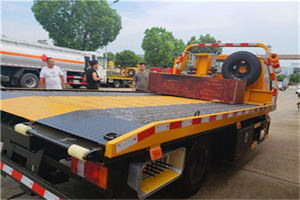 工农附近拖车电话号码服务